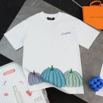 顶级复刻 非市场通货 Louis Vuitton Lv 路易威登 新款草问弥生彩色波点多色南瓜圆领短袖T恤 -货号：880026 颜色: 白色 -购入原版打造，