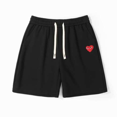 cdg Play川久保玲经典爱心绣标休闲短裤 定制主标 辅料 水洗齐全 真皮级别品牌皮标 优选高品质纯棉面料 穿着有型 柔软亲肤 清凉透气 舒适度极高 可调节抽