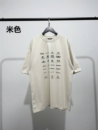 高版本 质量很好 巴黎世家 Balenciaga男女同款胸前背后经典品牌Logo印花 短袖T恤 此款尺码偏大 最小Xs穿到 斤左右 最大穿到200多斤 巴黎可乐