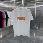 款号：G2105 Fendi 芬迪 2025夏季新款圆领短袖T恤！ - 260G双纱纯棉顶级面料 手感柔软 百分百纯棉独家出货 定染硫化黑无尘处理面料 -面料：