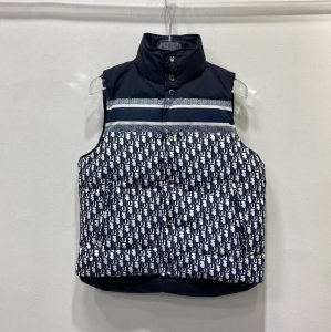 广州高版本 Dior迪奥羽绒马甲两面穿23冬季新款羽绒背心马甲，老花满字母Logo 男女同款 S- Xxl.