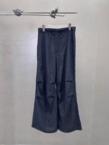 Mm6 新款休闲裤 经典刺绣标 人棉混纺特殊面料 休闲宽版裤型 男女同款 尺码Sml