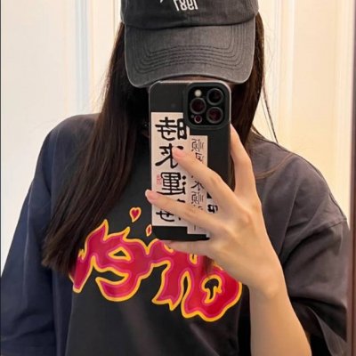黑色上身资讯 顶级洗水版本 D12# -Drew House 水洗做旧火焰字母印花重磅高街短袖T恤 情侣款- 顶级复刻，原版原包装，最高品质跑量，上下渐变，真重