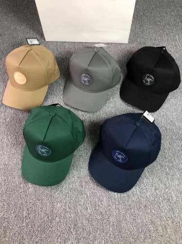 上新 始祖鸟硬顶棒球帽 5色齐发 新增3个色 可调节，大人尺寸