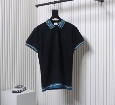 Burberry 巴宝莉 25Ss 彩条螺纹polo短袖 选用棉质珠地网眼布打造，定制材质260G长绒棉。衣领为双系统提花定织扁机制成，有弹性，不变形。衣服全部