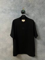 size S M L Xl 黑 白两色 男女同款1 G家G*Cci 古驰 互扣式双G刺绣贴饰开叉半袖T恤衫 经典款百搭减龄款 纯棉制品建议干洗或反面洗衣袋包裹冷