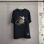 A71 Louis Vuitton路易威登Lv 采用300足克面料 西部赛马 刺绣工艺 宽松版型 男女同款短袖 独家专供新款原单休闲短袖 高端定制 高版本 时尚