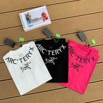 110 款号:S05 始祖鸟Arc’Teryx短袖 2025Ss最新款领口硅胶鸟标字母印花 吸湿排汗 柔软透气 轻便舒适户外T恤 始祖鸟领口硅胶字母Logo印花