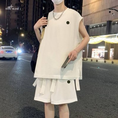 stone Island石头岛海外版25Ss新款四色Ins相拼宽松版情侣款短袖短裤套装 采用优质针织面料 舒适透气 有质感 做工精细 走线规则 落肩袖宽松版 不