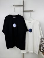 款号X44 Lululemon标识印花圆领短袖T桖 版型大 宽松有型且区别低版本瘦长版型上身拉胯 百分百承诺:顶级品质不做快餐货市面最高版本 顶级品质，280G