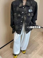 特价 不退换 Calvin Klein凯文克莱Ck限定扎染做旧水洗牛仔外套 爱惨了松弛感穿搭真的泰酷啦！！ 牛仔外套简直就是每个春天的必备单品 做旧扎染工艺 看