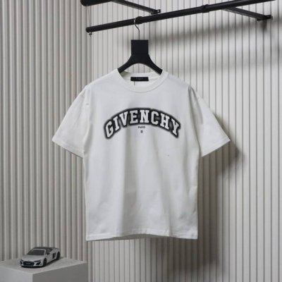 Givenchy纪梵希Gvc 阴影字母印花短袖T恤面料采用定制240G 26支特滑双股精棉平纹高密无尘全棉布料 前幅高密度加厚 走线平整 代工品质 全套定制辅料
