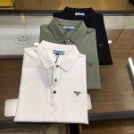 新品 prad 高端polo 2025Ss春夏新品 Go 时尚休闲翻领T恤，甄选优质天丝凉爽面料，无痕切割工艺，胸前密针精致Logo设计标识，客供订织五金辅料，