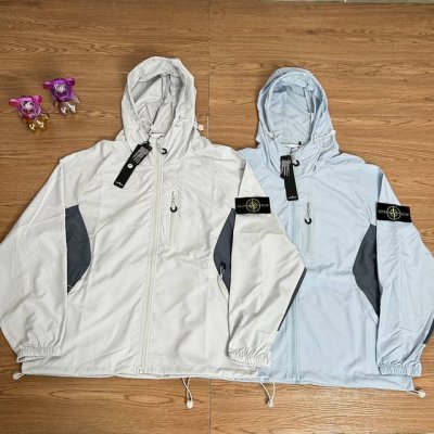 stone Island 石头岛拼色户外防紫外线防晒衣外套 甄选品质 实拍可见 面料采用高品质放紫外线 侧缝拼色设计 更加凉爽 出行必备 优质防晒衣面料 做工精