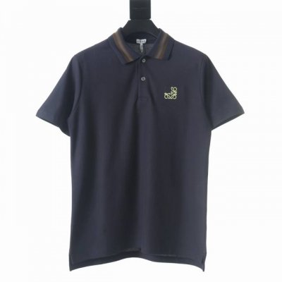 高版本 Loewe罗意威 23Ss 胸口拼色刺绣Logo短袖polo衫 专用定制面料 G蜂窝珠地棉，定织定染。领子螺纹为三色提花定制扁机制成，胸前立体拼色高密绣
