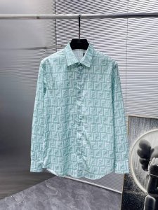 芬迪 Fendi 2025Ss新款男士长袖 衬衫 衬衣 高端版本 专柜定制面料 透气舒适度高 细节无可挑剔 品牌元素设计理念 体现高品质 手感细腻柔软 呈现休闲