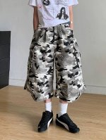 款号Xk3266 美式复古夏季口袋阔腿迷彩工装短裤男女新款潮牌宽松休闲七分裤，面料定制经过一流的高工艺水洗 ，质地紧密 色泽均匀 纹理清晰，上身非常舒适 直筒版