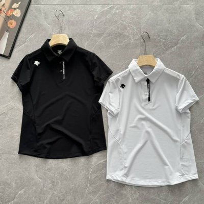 原单1:1订制面料，迪桑特女士Tough透气吸湿排汗短袖polo衫。打造夏日舒爽透气的穿衣体验，即有运动范，也能作为通勤休闲穿搭，不局限场合，拥有专业功能特点，