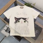 上新 款号：Kc337 高版本 2025新款Gucci古驰大猫咪图案Logo印花休闲情侣短袖T恤，独一无二的活性环保面料染色，32支双纱精梳纯棉爽滑手感，纯棉不