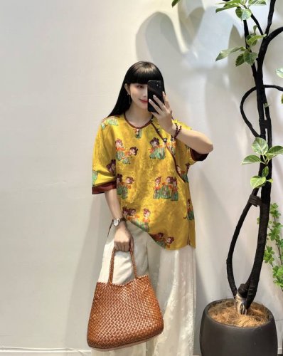 新款上新 真丝30%人丝70%复古宽松小上衣 码数 M L