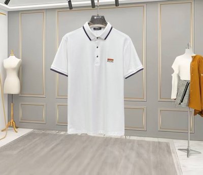 2025春夏新品 杰尼亚 时尚高端男装Polo.进口顶极高密度丝光珠地，极为亲肤舒适 摸上去非常的细腻，质感很好，凉爽透气，内搭单穿都完全没问题，喜欢的亲也可以