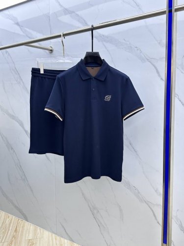 L p2540春夏新款男士翻领polo衫短袖T恤短裤套装 柜台同步发售 简洁时尚百搭 高端品质 胸前Logo刺绣设计 袖口插色螺纹 定制进口双股丝光珠地棉面料