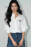 Loev* 2025新品 高品质抗皱 衬衣控看过来 精美剌绣简约大方 两色三码Sml 面料:70棉 30丝