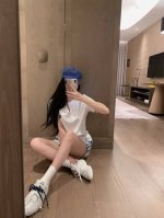 套装 burberr* 刺绣Logo上衣格纹短裤 夏天必入的套装 随意慵懒又好看 细节满满的一套 上身完全不挑人