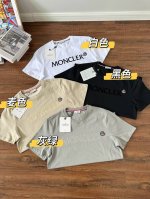 80【款号：6615】Moncler/蒙口2025早春新品纯棉短袖 32支260克爽滑双纱面料，质感饱满，不坍塌。 全新设计Logo硅胶标，搭配同色一体贴布。