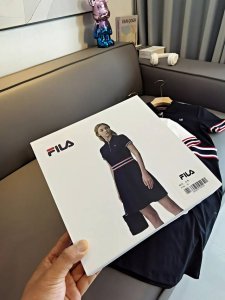高品质 Fila 斐乐女子polo连身衣裙 高尔夫系列 潮流翻领短袖polo连衣裙 260克莫代尔棉 面料精细光泽品质感拉满 减龄显瘦显气质 经典简约原厂出货