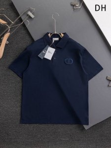 Dior 迪奥 Cd Dior 微宽版版型 S-Xl dior 25Ss 独家定制 专柜同款 胸口简约字母Cd刺绣小Logo显得更加靓丽精美工艺圆领款 独家定制