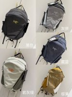 始祖鸟 Mantis 26L 户外双肩背包 尺寸24*15*45Cm 灰拼 黑色 藏青 灰绿 卡其Arcteryx 始祖鸟 Mantis 26L 舒适流线型轻量