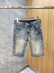 Versace 范思哲 2025春夏新品 三标齐全 牛仔裤 好货不用过多介绍 看细节 专柜码数 29-38 175 140上身32码