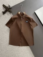 隔天出货 高品质 Prada 普拉达 25Ss春夏新款高定Polo翻领T恤 意大利进口机器制造 真正做到顶奢高品质 闭眼入 精梳重磅的面料，高强度高克重面料掂起