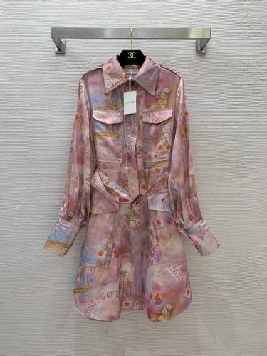 款号G25040928 Zimmerma*N兹默曼澳洲品牌高端定制 度假海景椰树晕染印花前排系扣双口袋翻领宽松百搭显瘦长袖连衣裙配有腰带！1.2.3.4 Sml
