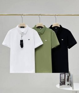130 阿玛尼男士商务休闲Polo！！ 独家品质！区别市面通货！视觉冲击体现別具一格的设计感，简单而复古。采用进口纯棉面料，柔软顺滑，有良好的抗皱性，弹力十足，
