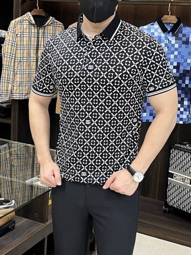 主推 D&G 2025Ss蛇年新款杜嘉班纳翻领精品短袖T恤 官网同步 高端品质三D印花款 定制顶级丝光棉面料 顶级大厂1:1制作 时尚大牌重工艺Logo设计 手