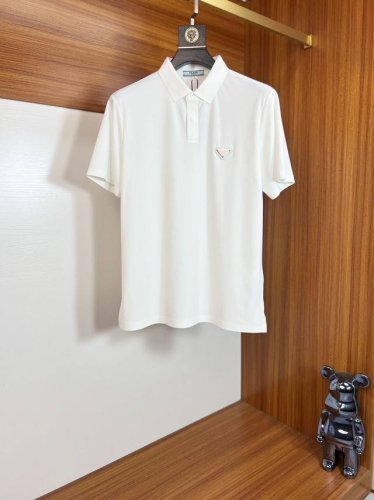 prada 普拉达 2025年春夏新品上新 三标齐全 翻领短袖Polo衫 好货不用过多介绍 看细节 专柜码数：M-Xxxl 175 140建议L