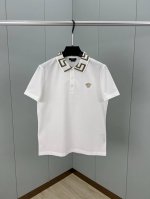 versace 春夏男装衣领回宫纹提花+胸前饰金色刺绣美杜莎徽标Polo衫，Zg同款，配有三扣门襟，衣领饰有Greca彰显独特设计，经典的品牌元素结合典雅气质与