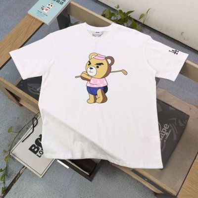 高版本 2025新款Mlb洋基队Ny暴力熊图案Logo字母印花休闲情侣短袖T恤，选用了260克双纱爽滑棉面料制作而成。精细的做工和清晰的纹路让贴身穿着更加舒适！