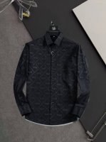 Jdian 新款男士长袖衬衫，数码印花定位，高端版本衬衣！专柜定制面料 透气舒适度高，细节无可挑剔，品牌元素设计理念，体现高品质。手感细腻柔软！呈现休闲裁剪，上