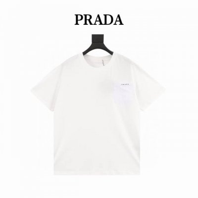 本地自取140 prada/普拉达 经典口袋徽标短袖T恤 p家情侣款短袖T恤 渠道精品推荐，基础百搭的简约款短袖Tee 春夏最新款，男生女生四季通勤装！ 客供定