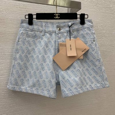 款号G25041067 Miumi*U缪家新款 高端定制原版字母Logo五金配件、字母Logo提花水洗牛仔棉时尚百搭牛仔短裤！ M码：腰围72，臀围92，裤长3