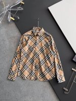 Bur、经典格纹衬衫，专柜常年断货王整件衣服8800购买Zp拆解打造，定制对纹对格面料，订制纽扣全3D激光打造，，真正做到1:1Copy 闭眼入 码数: M L