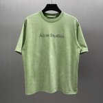 P140 Ac 青柠酷感黑钻字母T恤 Size : S-Xl 此款圆领 丁恤采用休闲版型，中性风格。正面点缀 Acne Studios 黑钻徽标。由棉布制成，呈