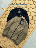 p190 kolon Sort可隆户外软壳立领夹克外套 防泼水休闲男士防风徒步外套！ 软壳夹克外套，具有优异的防风，防泼水功能，穿着舒适自如。 胸前经典Logo