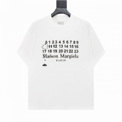 高版本Maisonmargiela 马吉拉 马赛克数字印花短袖，男女同款。 满满的高级感 性价比超高 手感超级柔软、细腻、柔软和不起球且不变形 G纯棉品质，后领