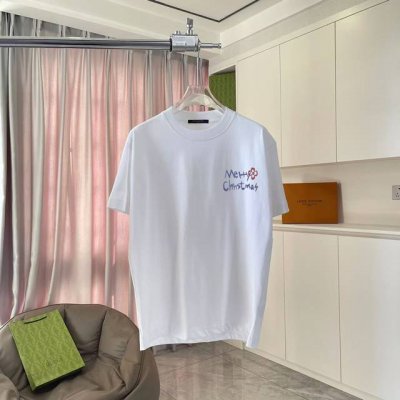 LV*路易威登2025夏季新款 个性字母Logo印花 定制面料300G 短袖T恤 男女同款 尺码：S M L Xl Xxl 五个码 颜色：黑色 白色 潮绿色 紫