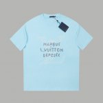 LV 25Ss早春新款 Lv字母印花烫钻短袖 轻奢主义 男女日常通勤穿搭必备单品 正确版本 欢迎对比 详细特征 320克 % 纯棉双纱汗布面料 同缸定染特种加粗