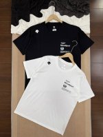 descente 迪桑特 综训系列 休闲圆领短袖T恤 -面料采用260G纯棉面料 达到透而不露的黄金平衡点 完美规避透视尴尬 成衣尺寸稳定 多次机洗仍能保持初始